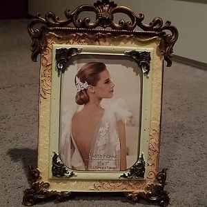 Antique style frame